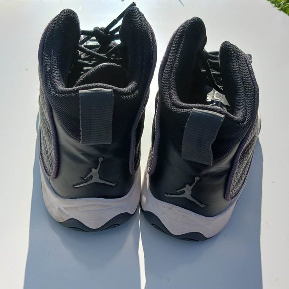 Jordan Pro Strong size 6 Black Grade School kids - Picture 5 of 9